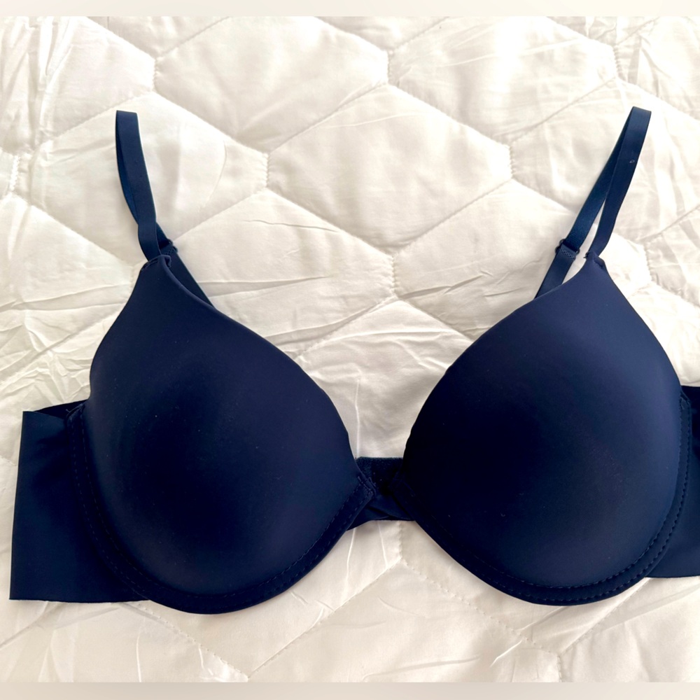Adrienne Vittadini Studio Bra, 38C🦋